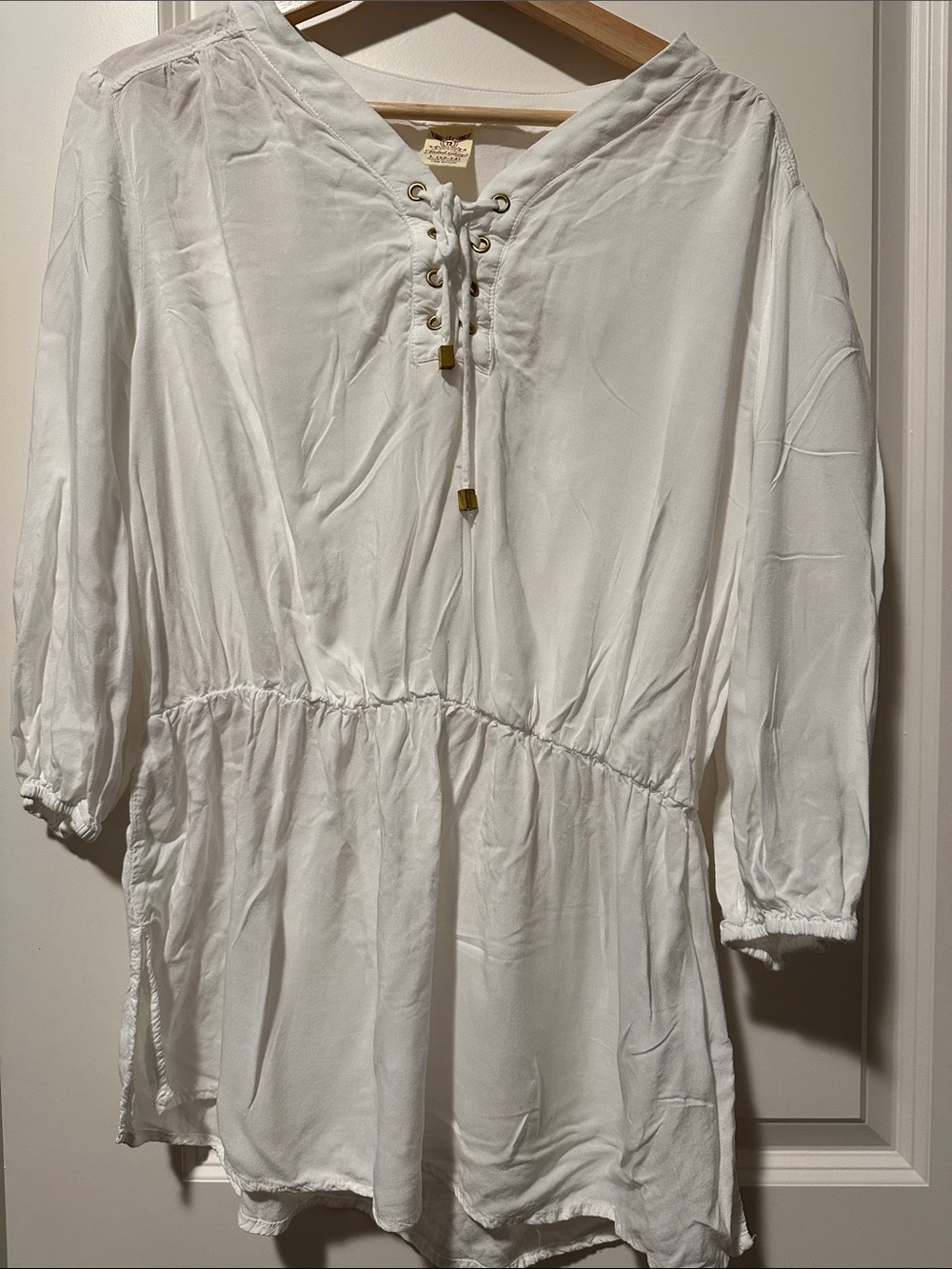 Faded Glory White Lace-Up Peasant Tunic
